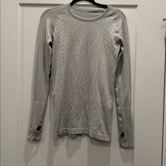 lululemon athletica Tops - Lululemon grey restless pullover with thumb holes